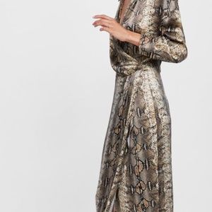 SNAKESKIN PRINTED SHIRT DRESS